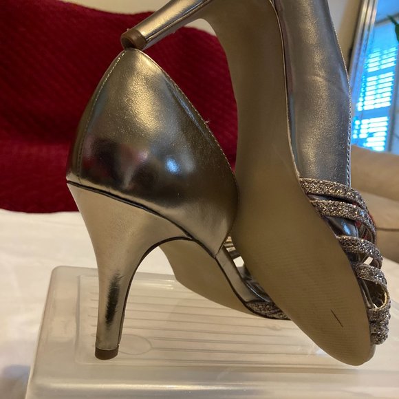 Nina Gold Glitter, Rhinestone Open Toe Pumps - Picture 4 of 5